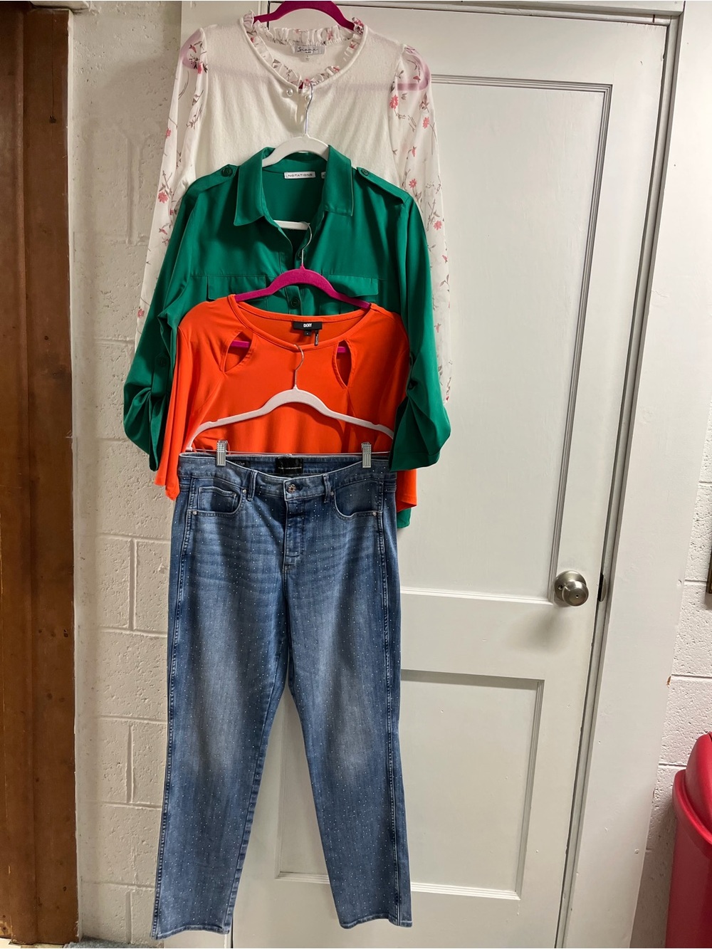 4 pc lot! WHBM jeans/DKNY Orange Top/Green Blouse/Italian sheer sleeve top